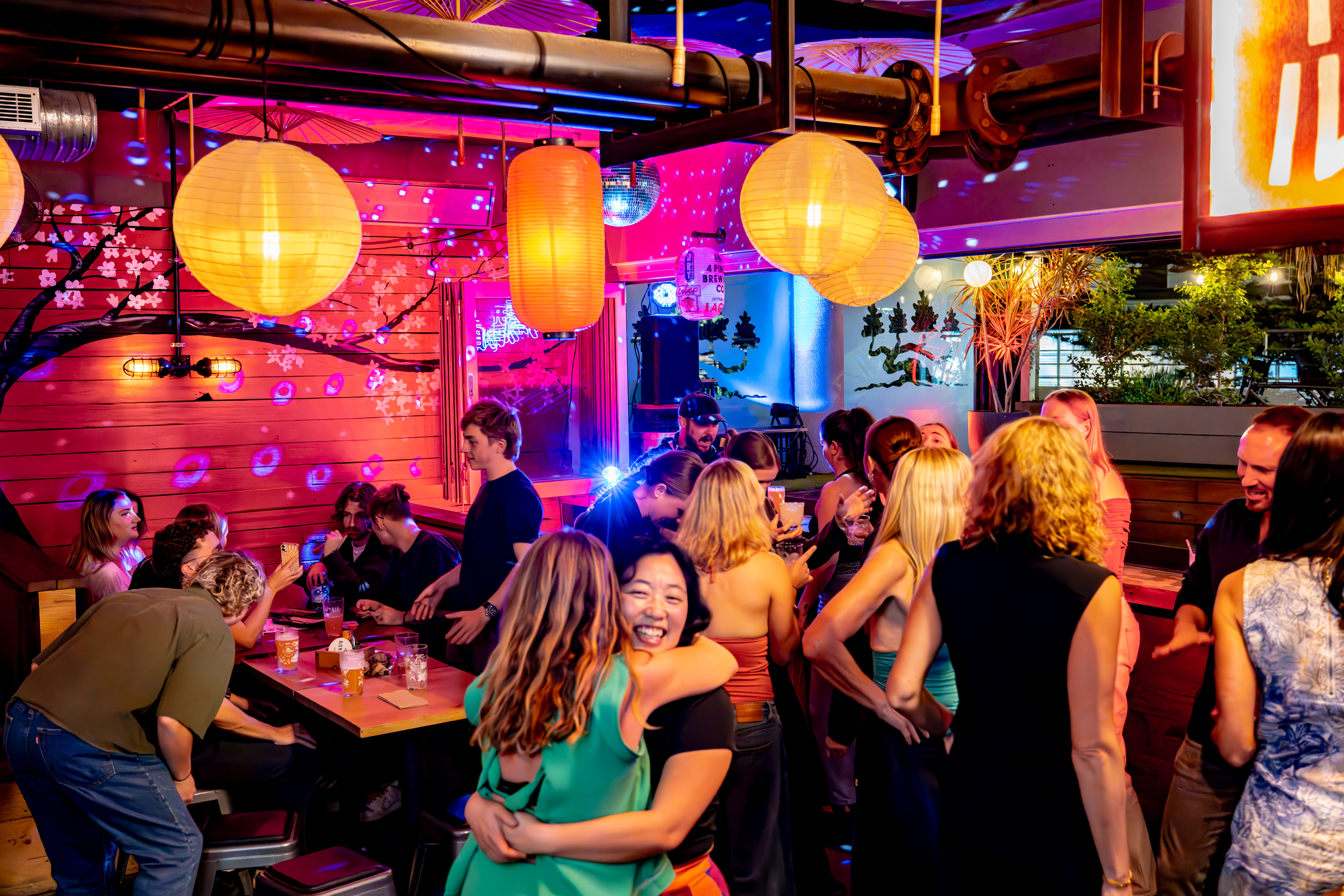 Celebrate on the Northern Beaches: Book Your End-of-Year Functions with 4 Pines